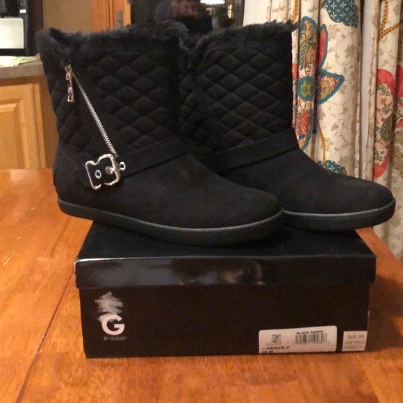 Black Guess Boots - Picture 4 of 4